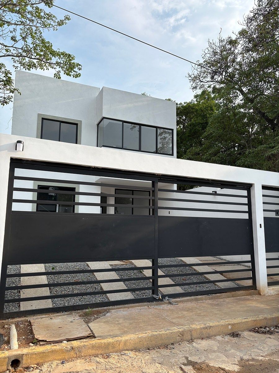 Fachada, foto 1 de 41