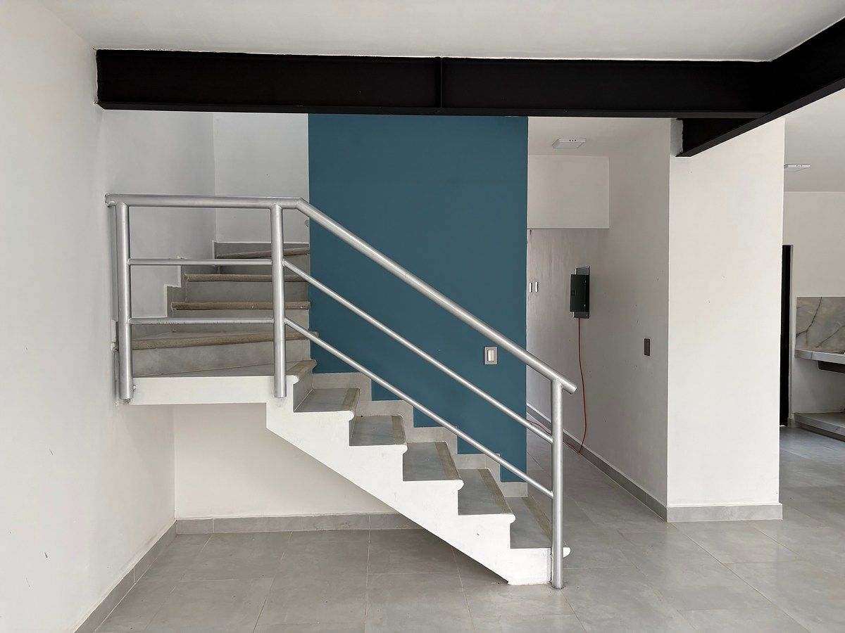 Escaleras a la planta alta, foto 17 de 41