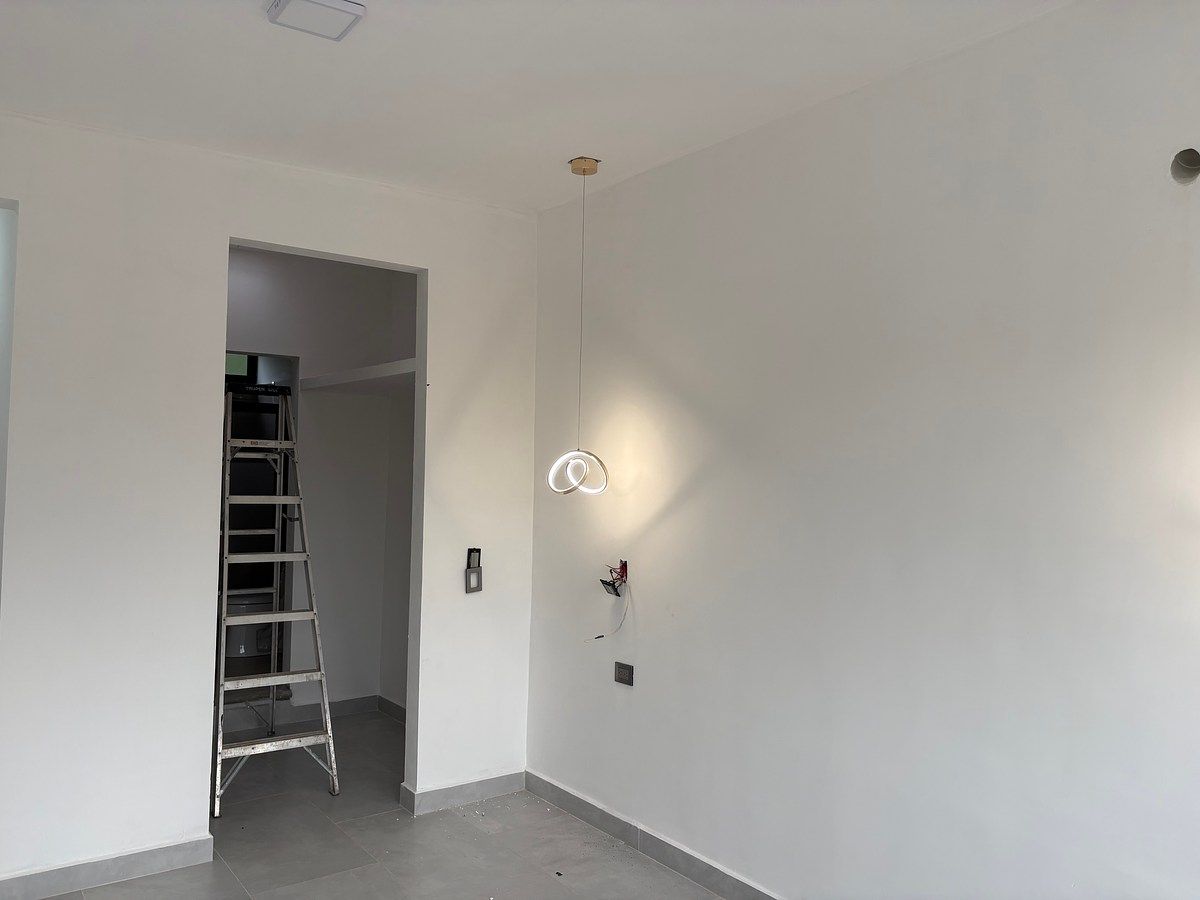 Recámara principal con espacio de vestidor, foto 22 de 41