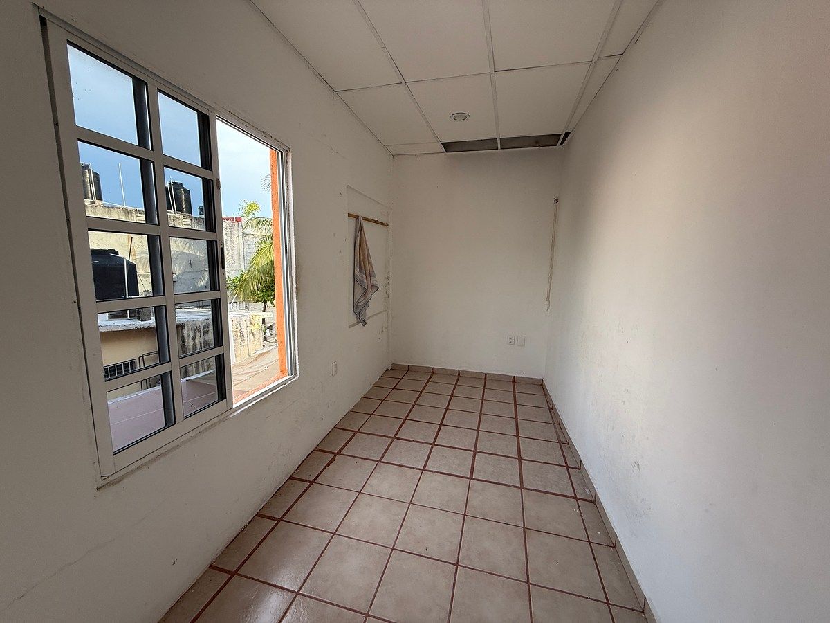 Estudio, photo 8 of 13