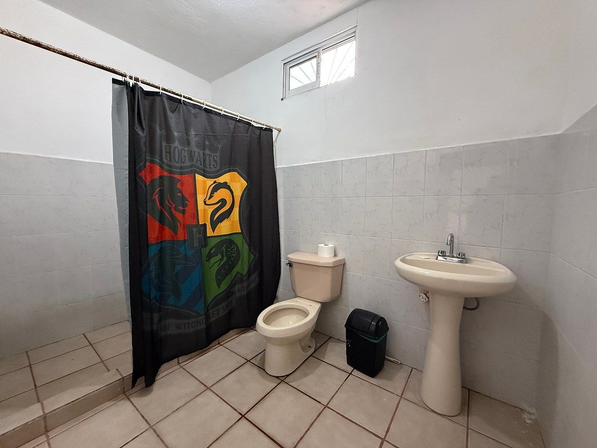 Baño completo, photo 10 of 13