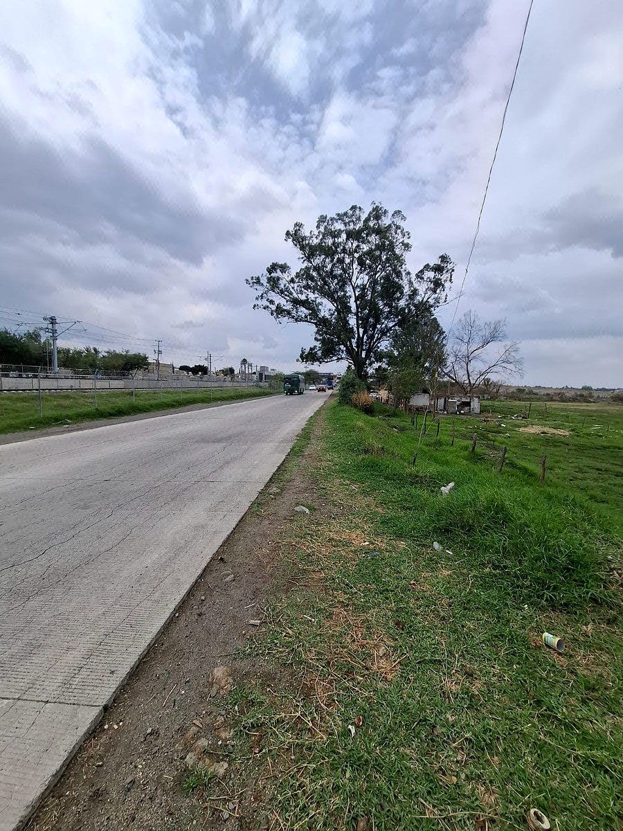 Lote comercial em Colinas del Roble, Tlajomulco de Zúñiga, foto 5 de 10