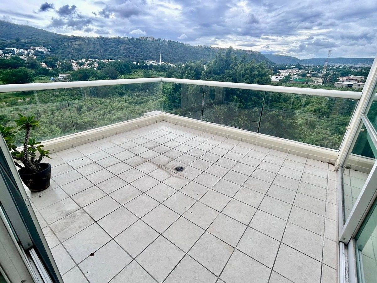 Apartment in Fraccionamiento Bugambilias, Zapopan, photo 3 of 49