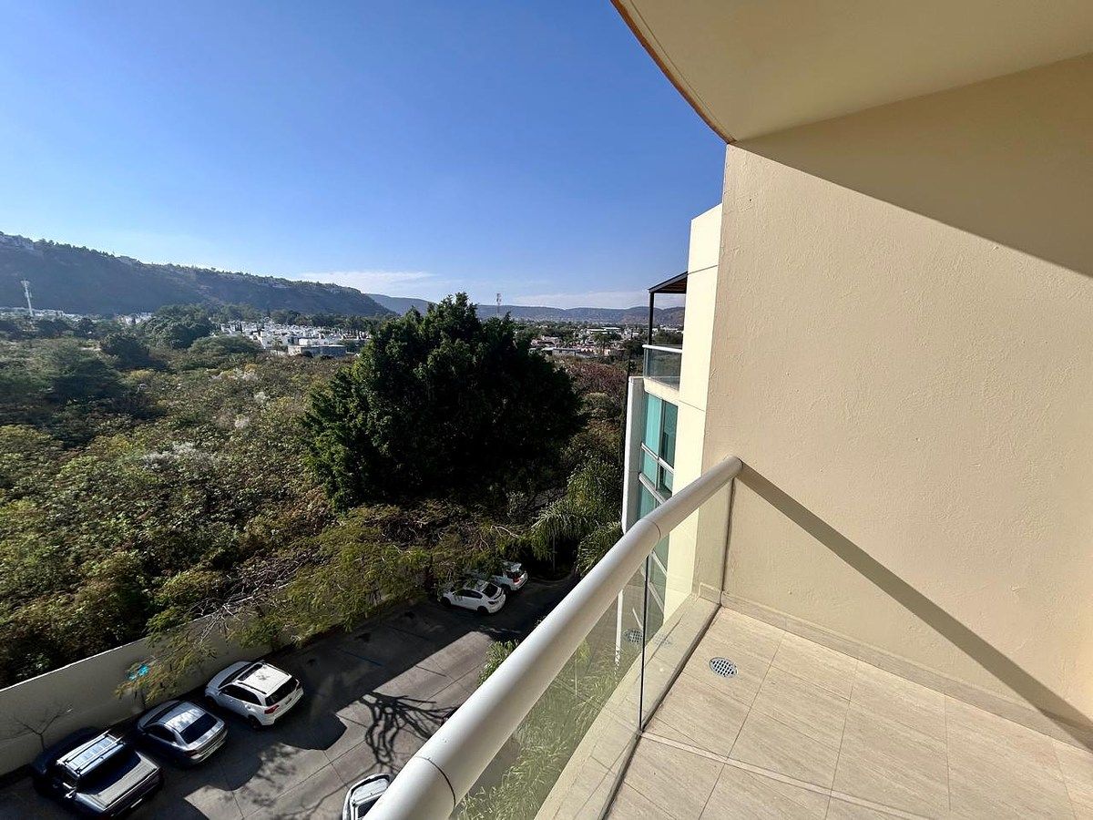 Apartment in Fraccionamiento Bugambilias, Zapopan, photo 17 of 49