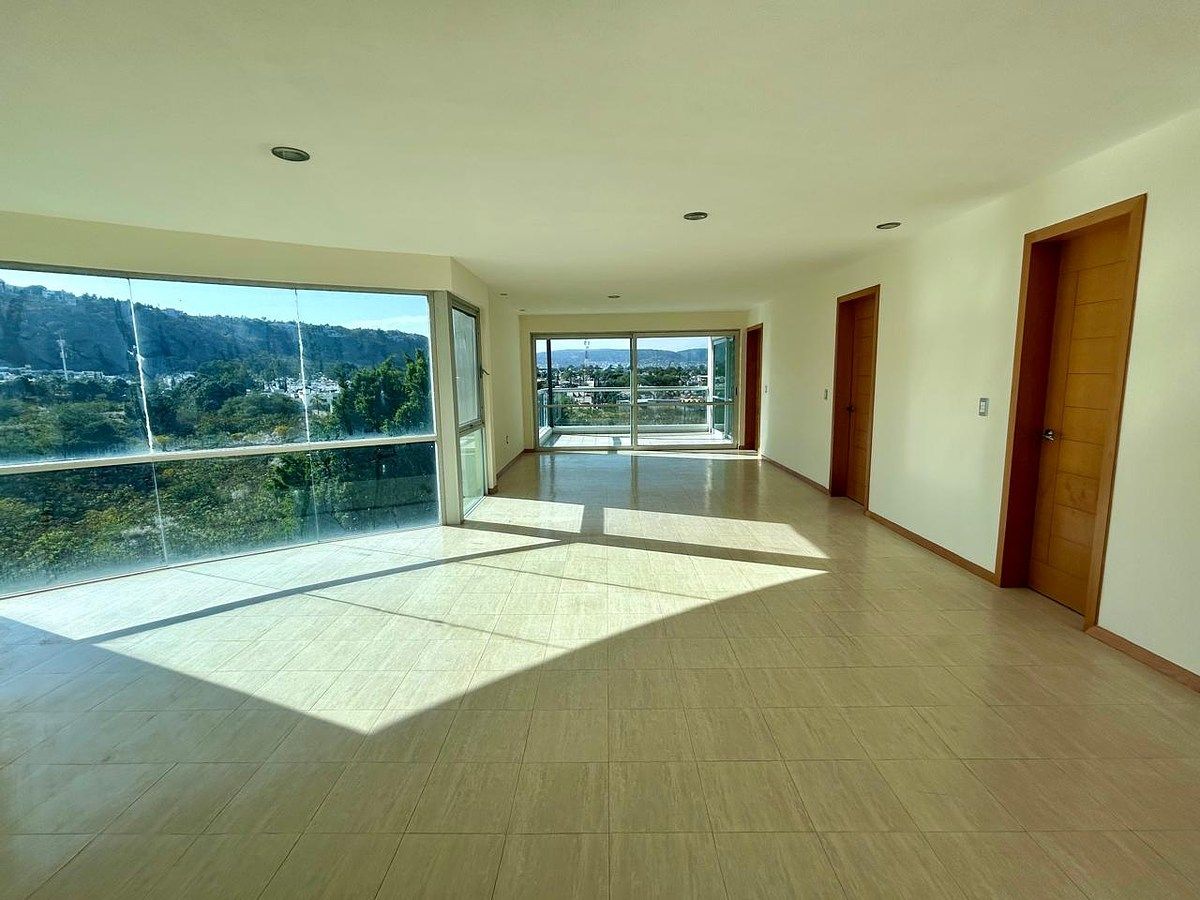 Apartment in Fraccionamiento Bugambilias, Zapopan, photo 23 of 49