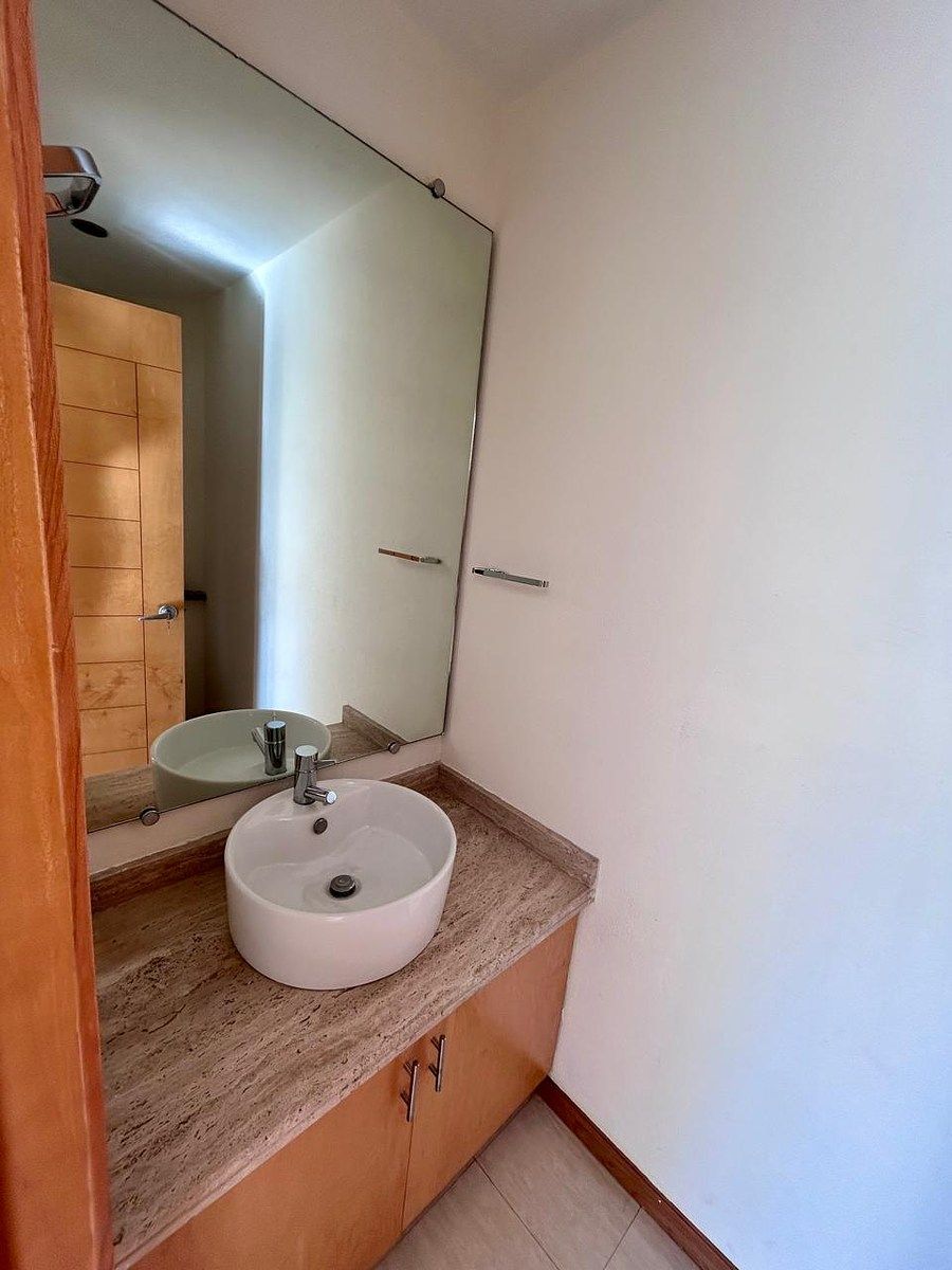 Apartment in Fraccionamiento Bugambilias, Zapopan, photo 27 of 49