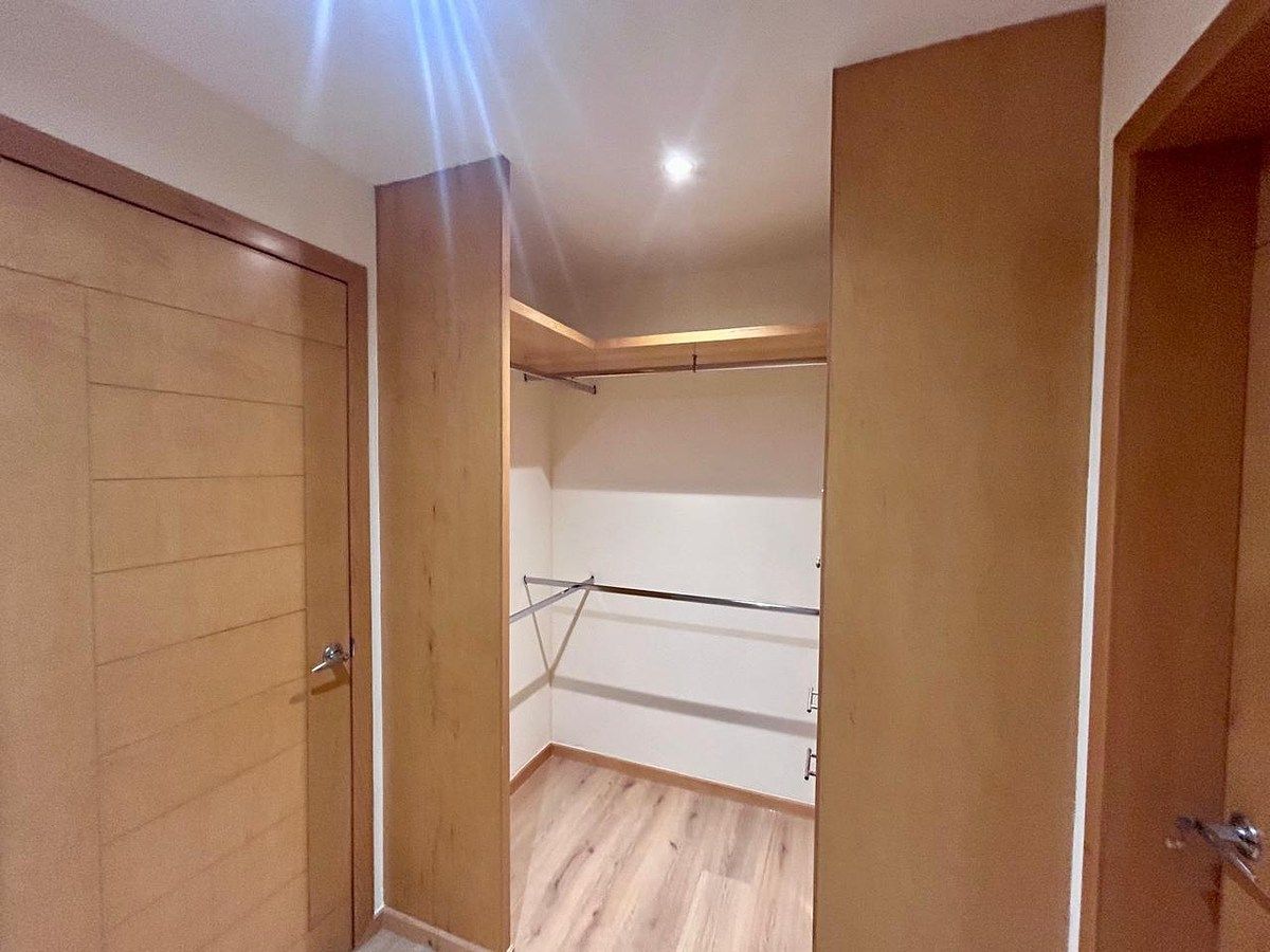 Apartment in Fraccionamiento Bugambilias, Zapopan, photo 28 of 49