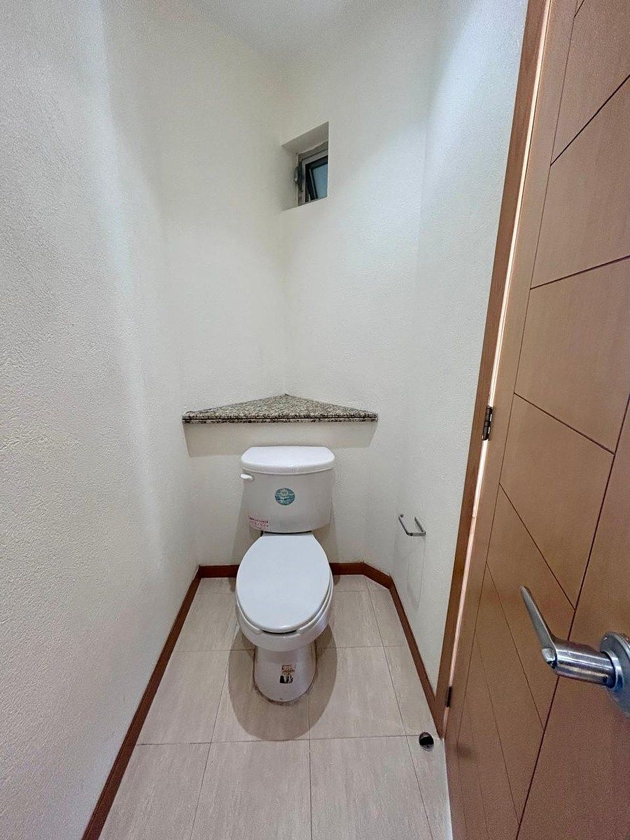 Apartment in Fraccionamiento Bugambilias, Zapopan, photo 34 of 49