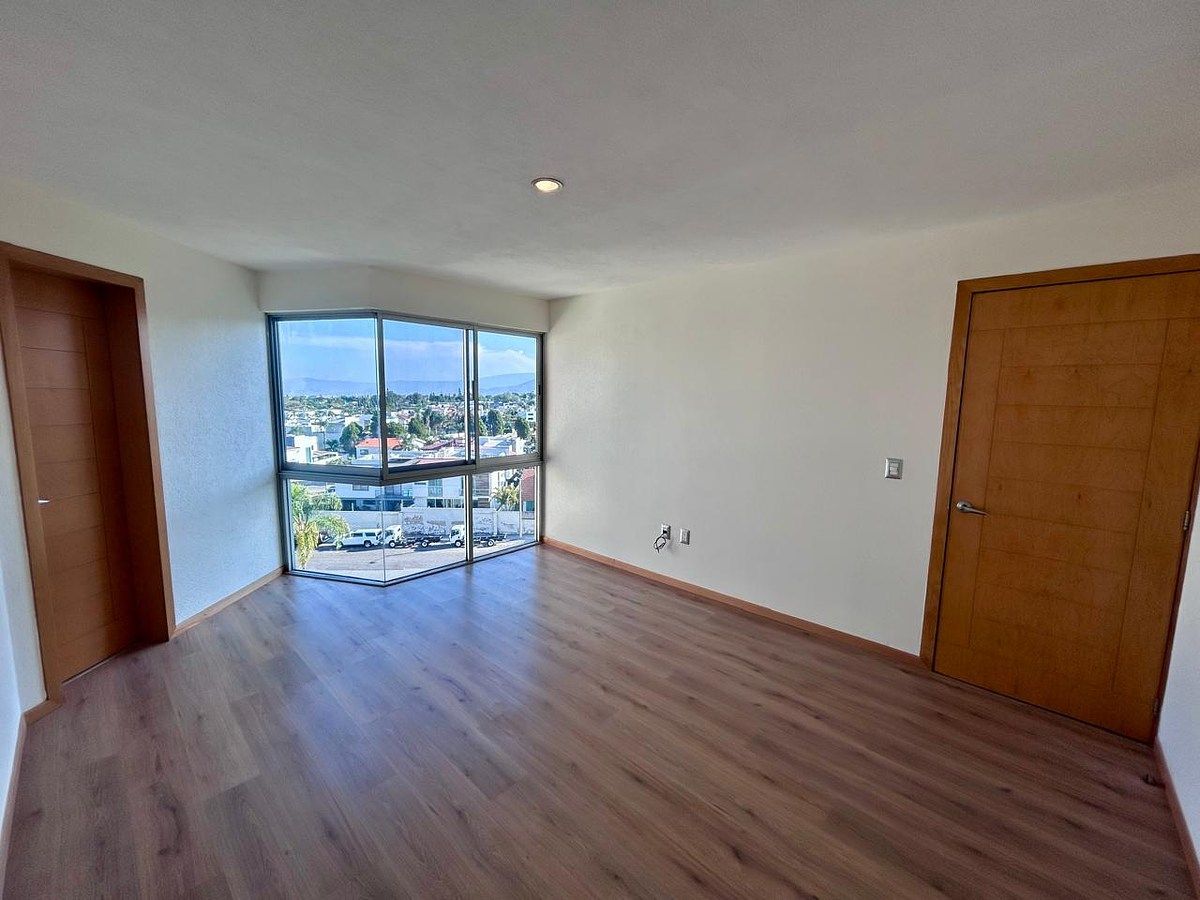 Apartment in Fraccionamiento Bugambilias, Zapopan, photo 42 of 49