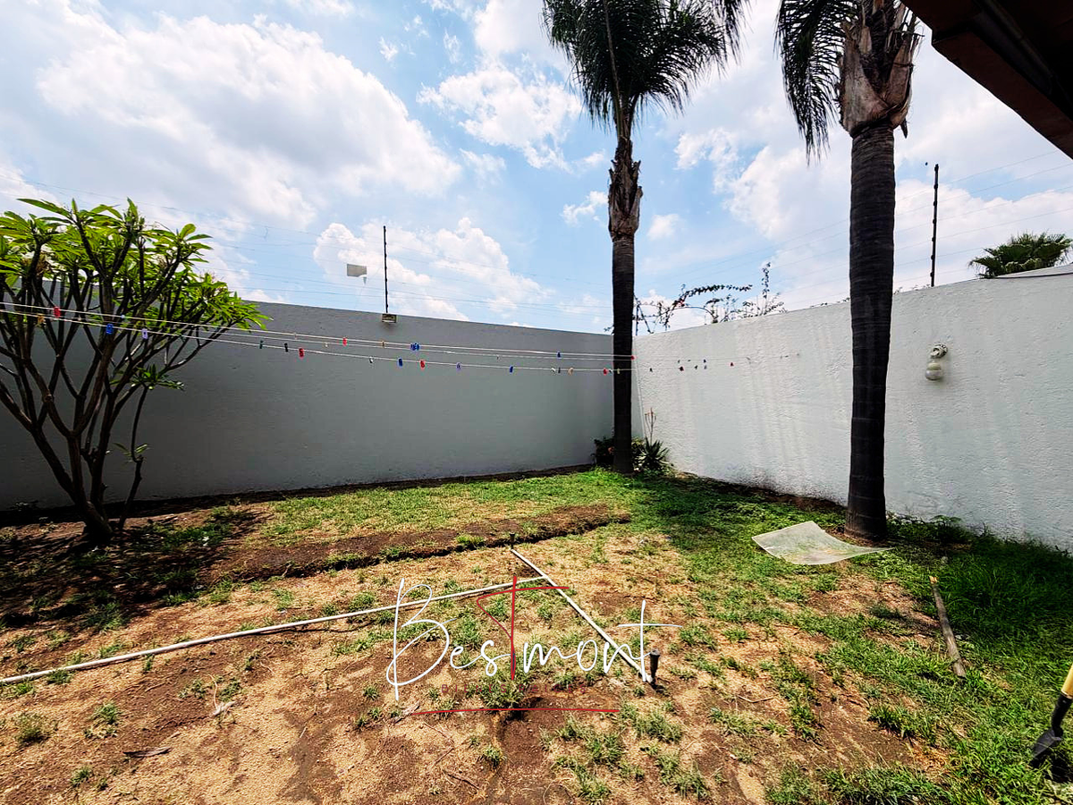 Jardín, foto 29 de 33