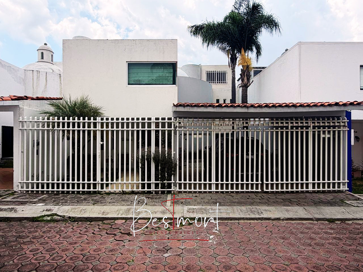 Fachada casa, foto 1 de 33