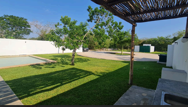 Terreno en venta al norte de Mérida en carretera Chicxulub, Yucatán - foto 1
