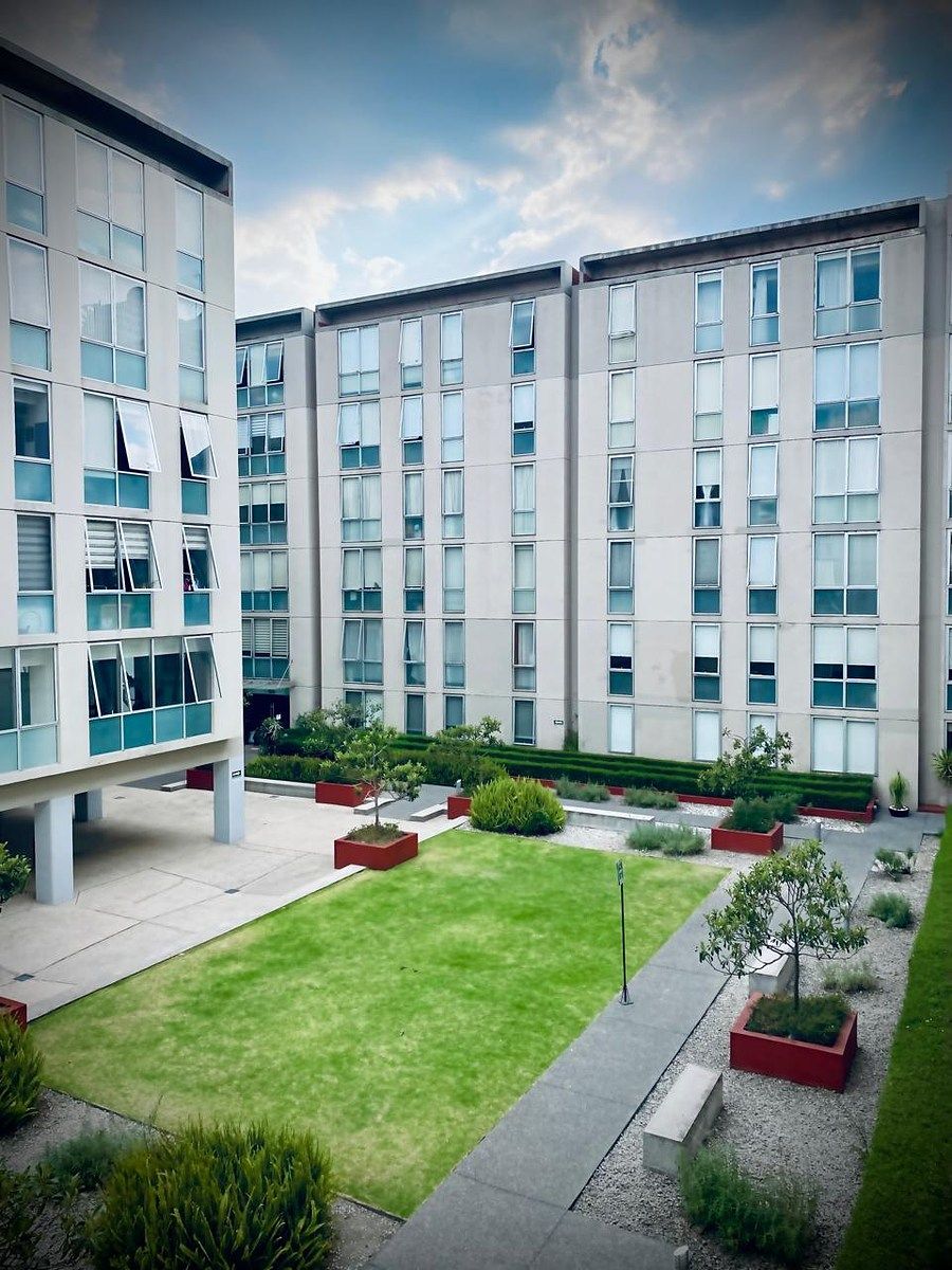 Loft amueblado, con estacionamiento en Roma Norte, frente Jardin Pushkin, foto 1 de 21