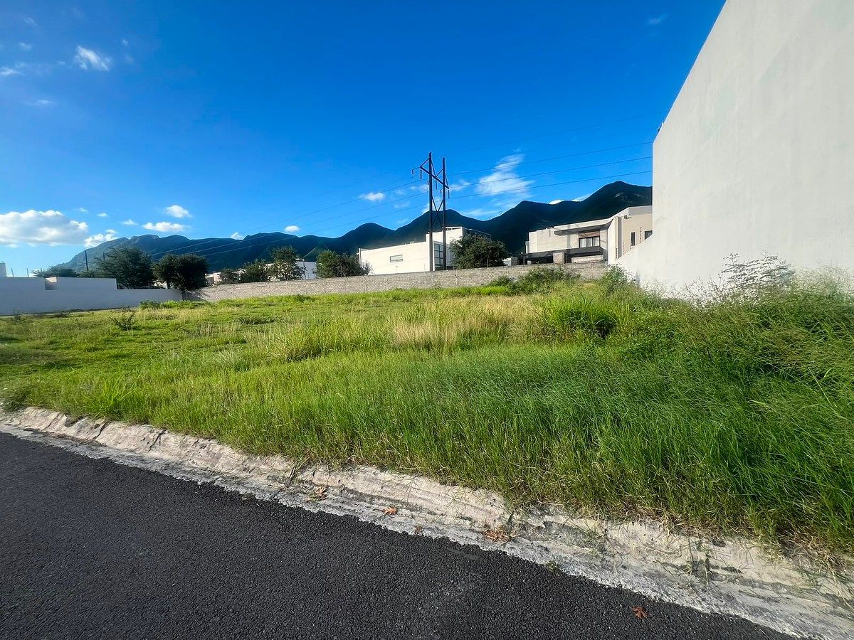 Lote em El Uro, Monterrey, foto 2 de 7