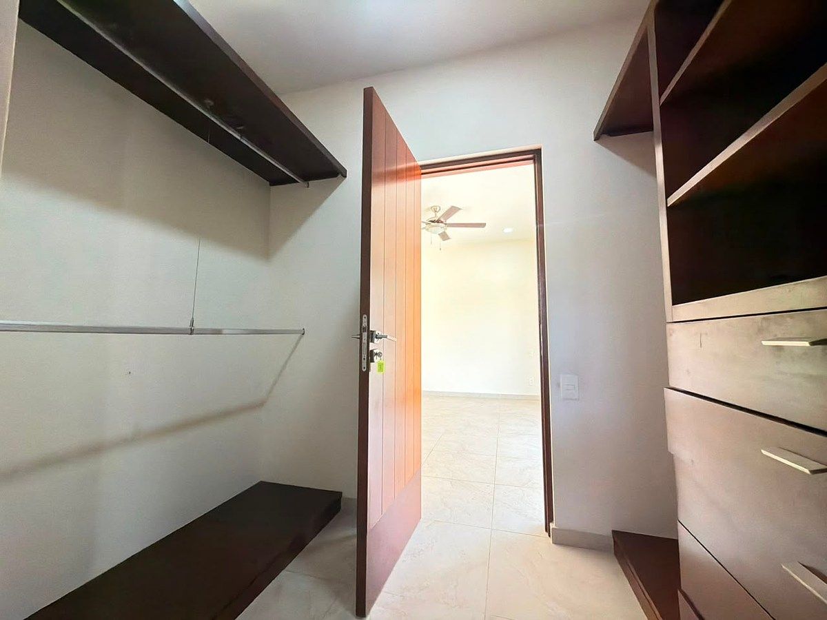 Casa em Yucatán Country Club, Mérida, foto 32 de 35