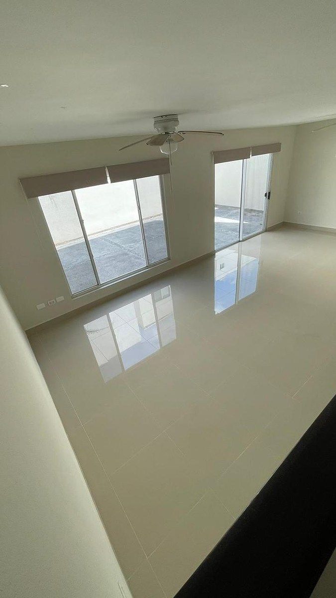 Casa en VENTA  o  RENTA en Ventanas de la Huasteca , Santa Catarina, foto 1 de 32