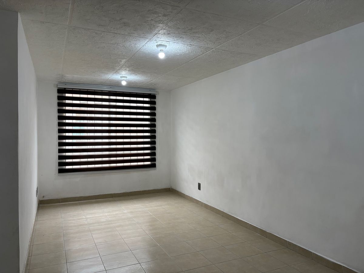ESTANCIA, foto 1 de 13