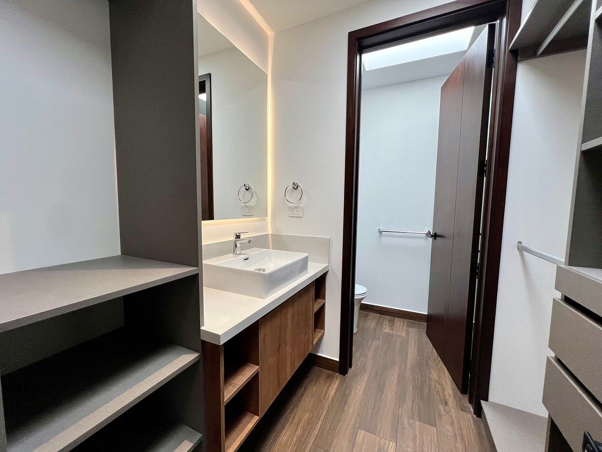Casa en Condominio en Zona 10, Guatemala, foto 14 de 17