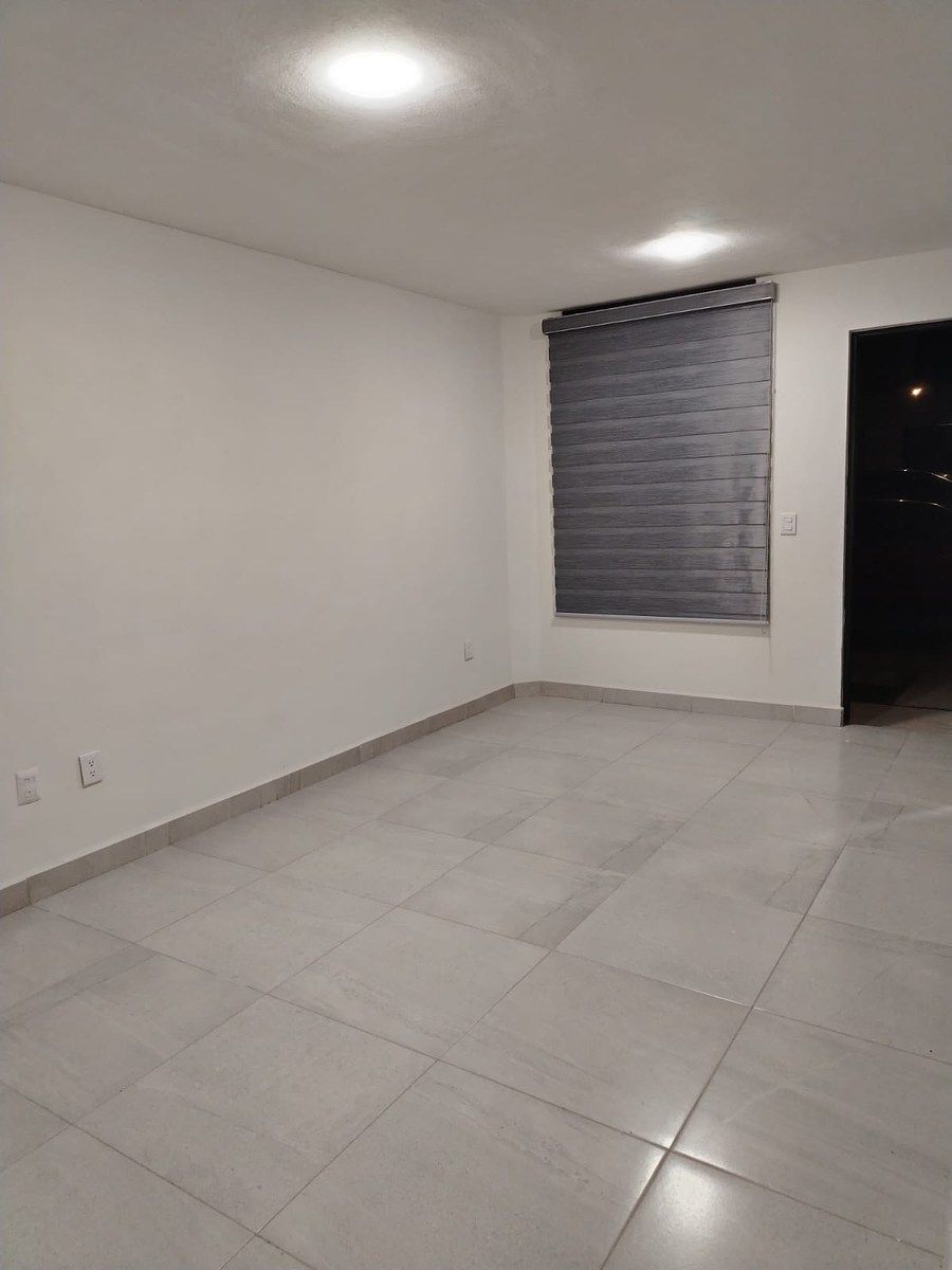 House in Gated Community in Villa Pedregal, León, photo 7 of 16