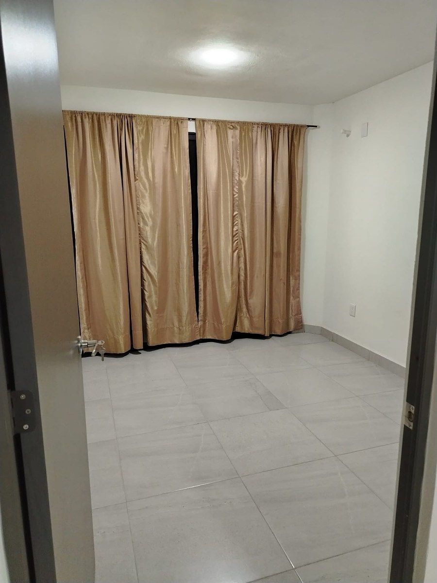 House in Gated Community in Villa Pedregal, León, photo 8 of 16