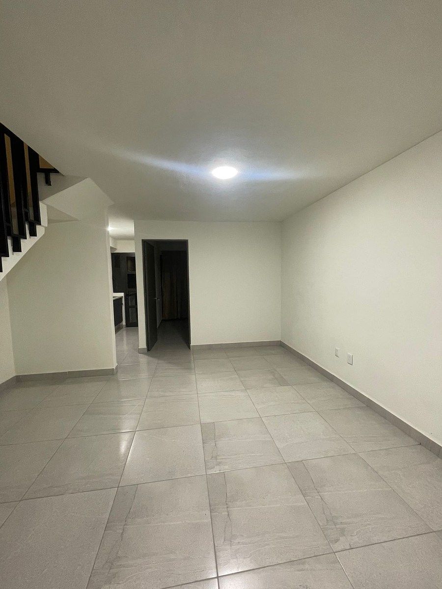 House in Gated Community in Villa Pedregal, León, photo 13 of 16