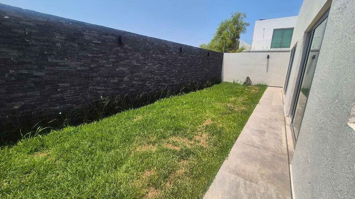 Casa em Las Palmas, Medellín, foto 2 de 7