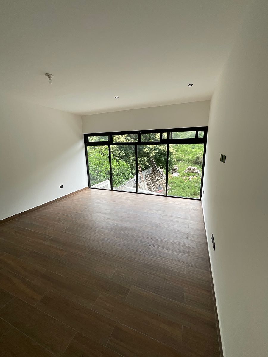 Casa em El Yerbaniz, Santiago, foto 13 de 29