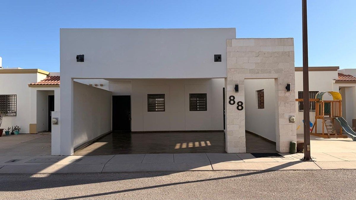 VENTA CASA NORPONIENTE NUEVA PALMIRA, photo 1 of 28