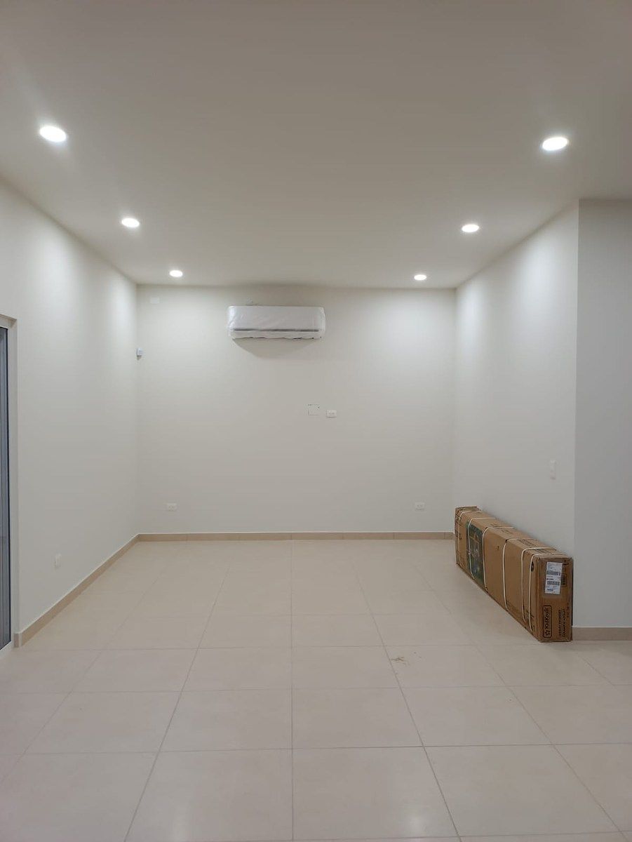 Foto 3 de Casa nueva grande en Preventa | 4 recamaras 4 baños | El Centenario