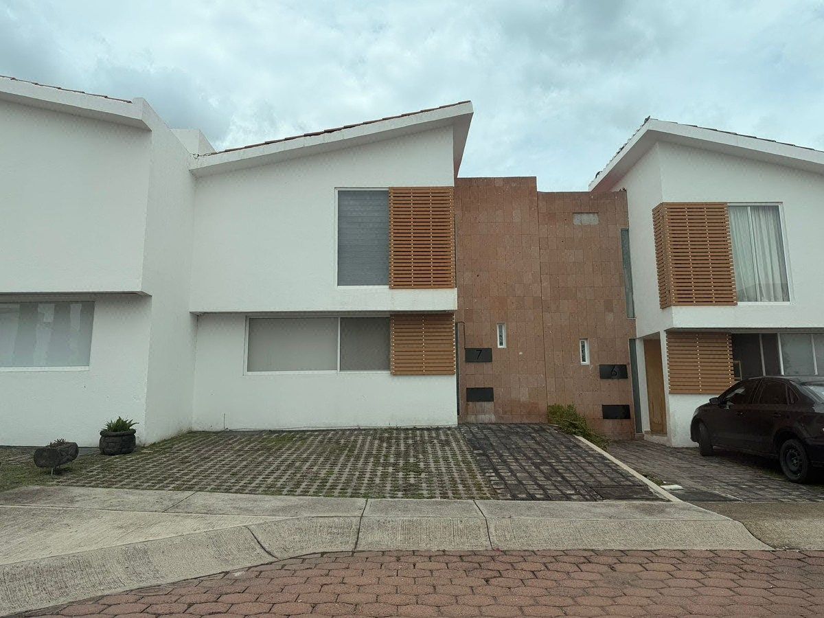 CASA EN VENTA EN JURIQUILLA FRACC. GRAN PUERTA PARAISO QRO., foto 1 de 14