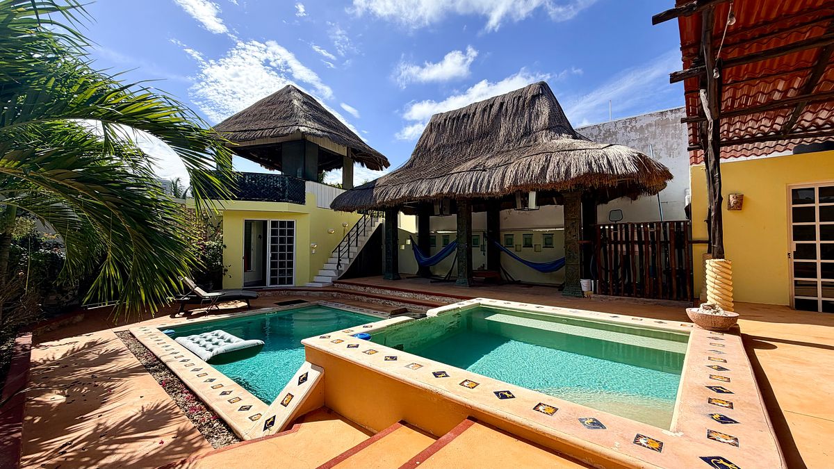 CASA EN VENTA EN CHUBURNÁ PUERTO, TOTALMENTE AMUEBLADA Y EQUIPADA, foto 1 de 28