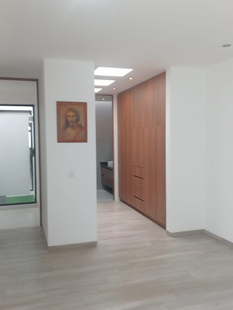 Casa em Paseos Loretta, Aguascalientes, foto 8 de 16