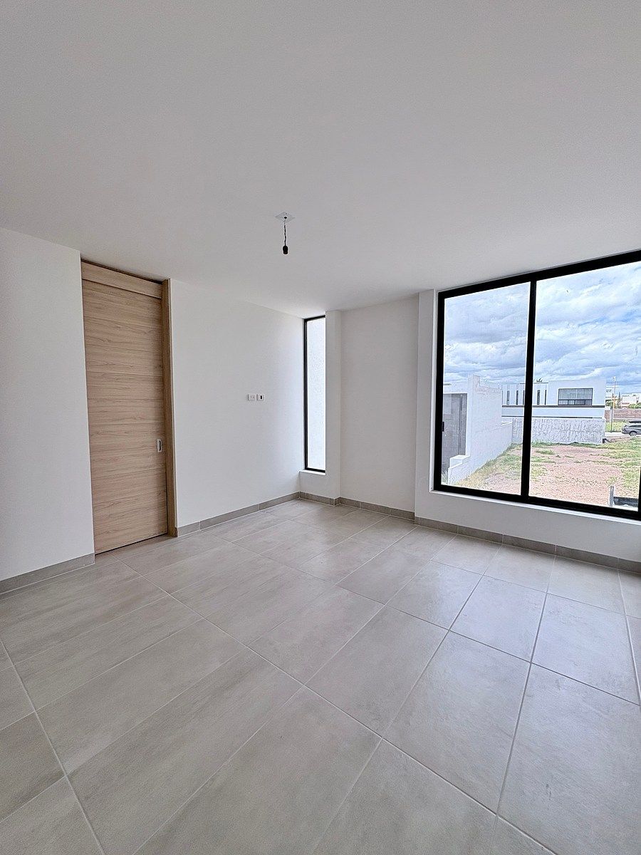 House in Gated Community in St Ángelo Residence, Jesús María, photo 10 of 14