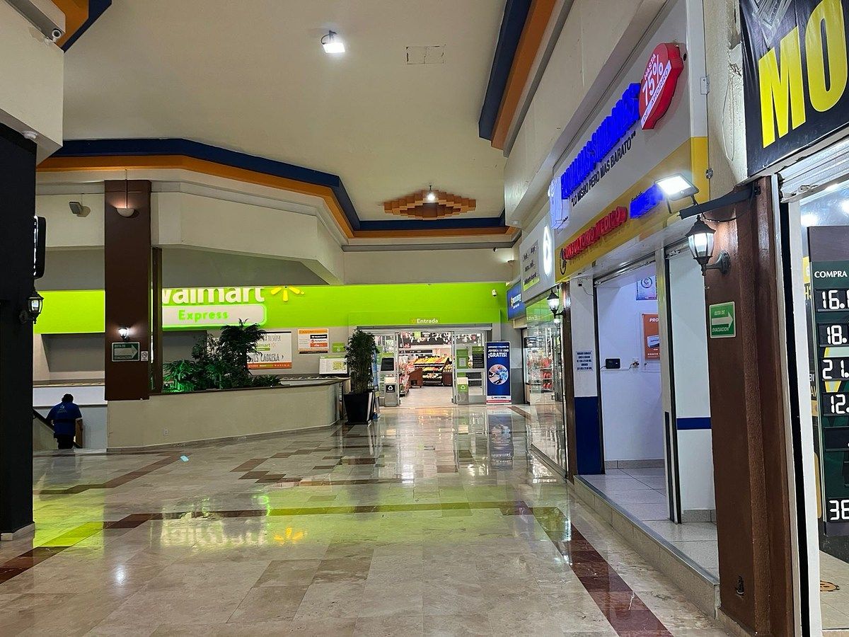Local en centro comercial en San Jerónimo Lídice, La Magdalena Contreras, foto 2 de 8