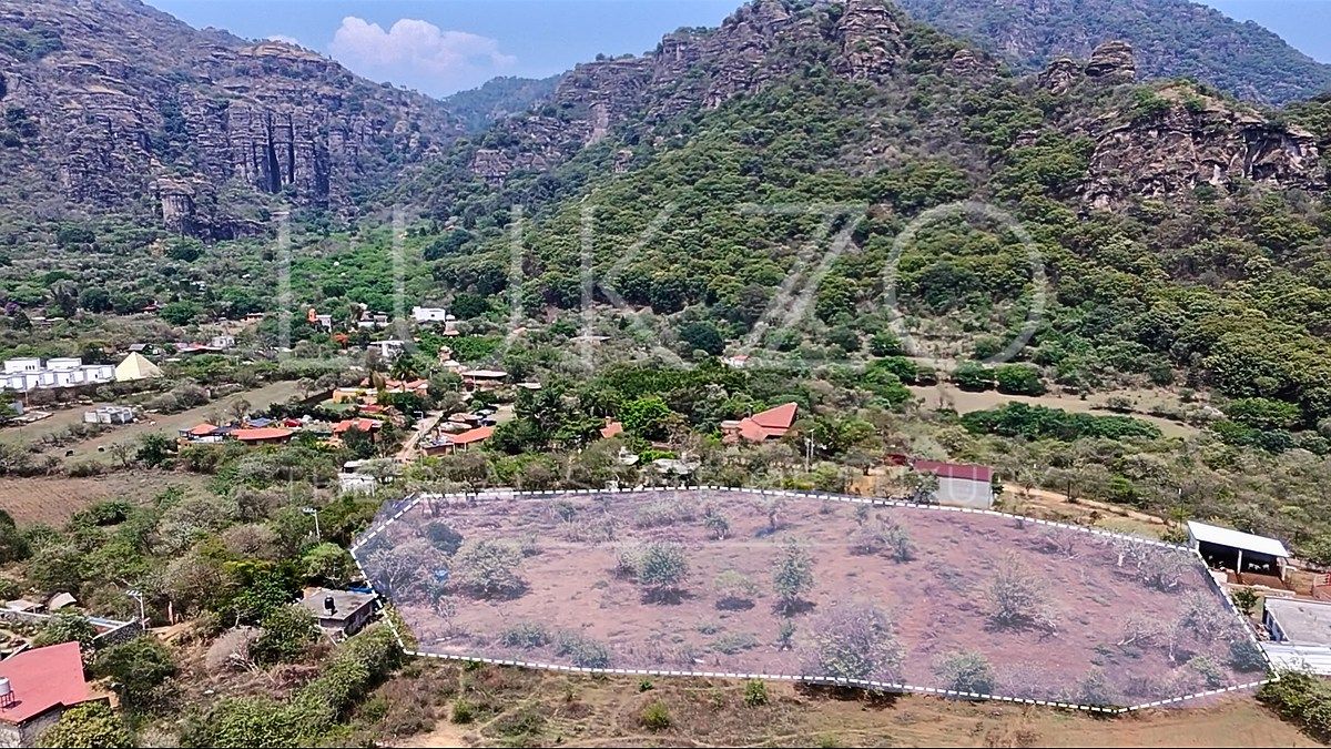 Lote em Amatlán de Quetzalcóatl, Tepoztlán, foto 8 de 12