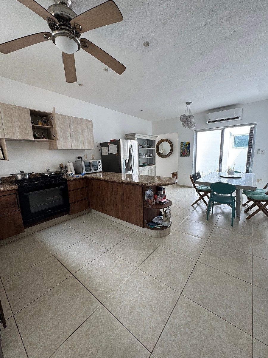 Casa en condominio en Cocoyoles, Mérida, foto 5 de 26