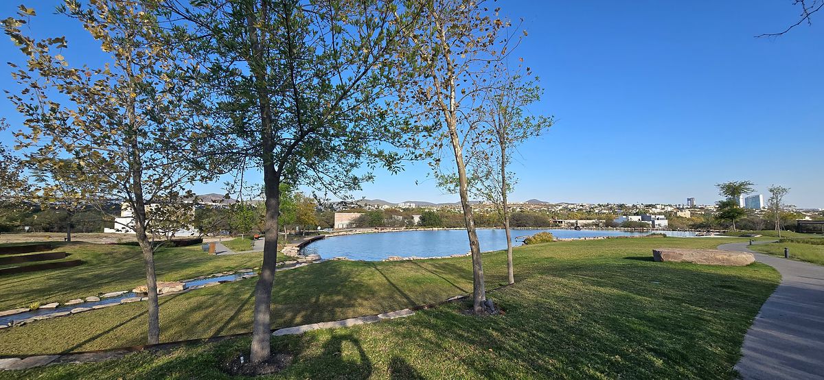 Lote em Cumbres del Lago, Querétaro, foto 10 de 13