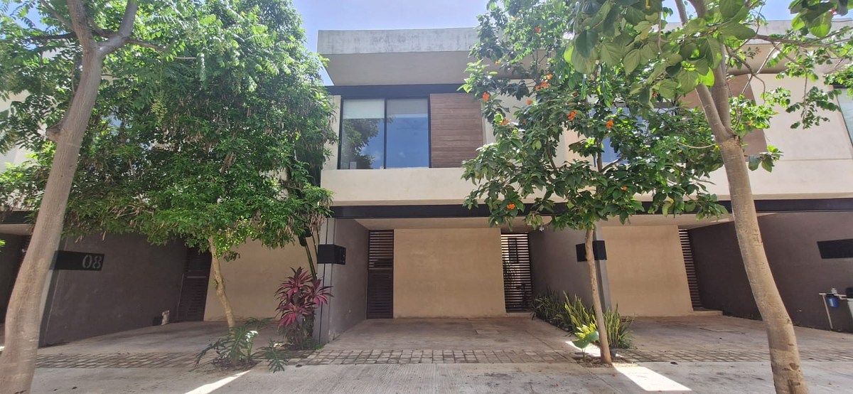 Townhouse totalmente equipado e mobilado para alugar. Temozón. Mérida, Yucatán., foto 1 de 19