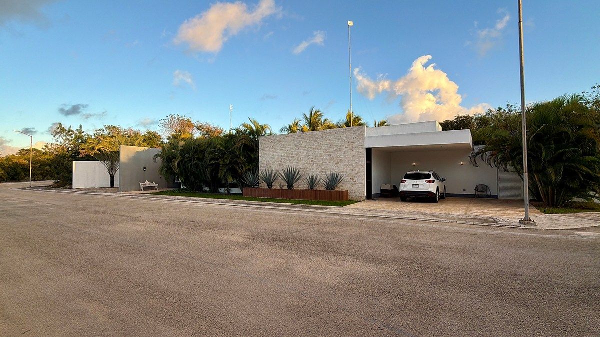 Exclusiva Residencia de Una Planta con Gran Terreno en La Rejoyada, Komchén - foto 3