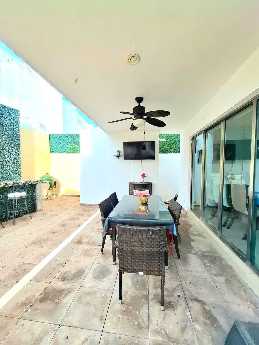 House in Gated Community in Altabrisa, Mérida, photo 3 of 19