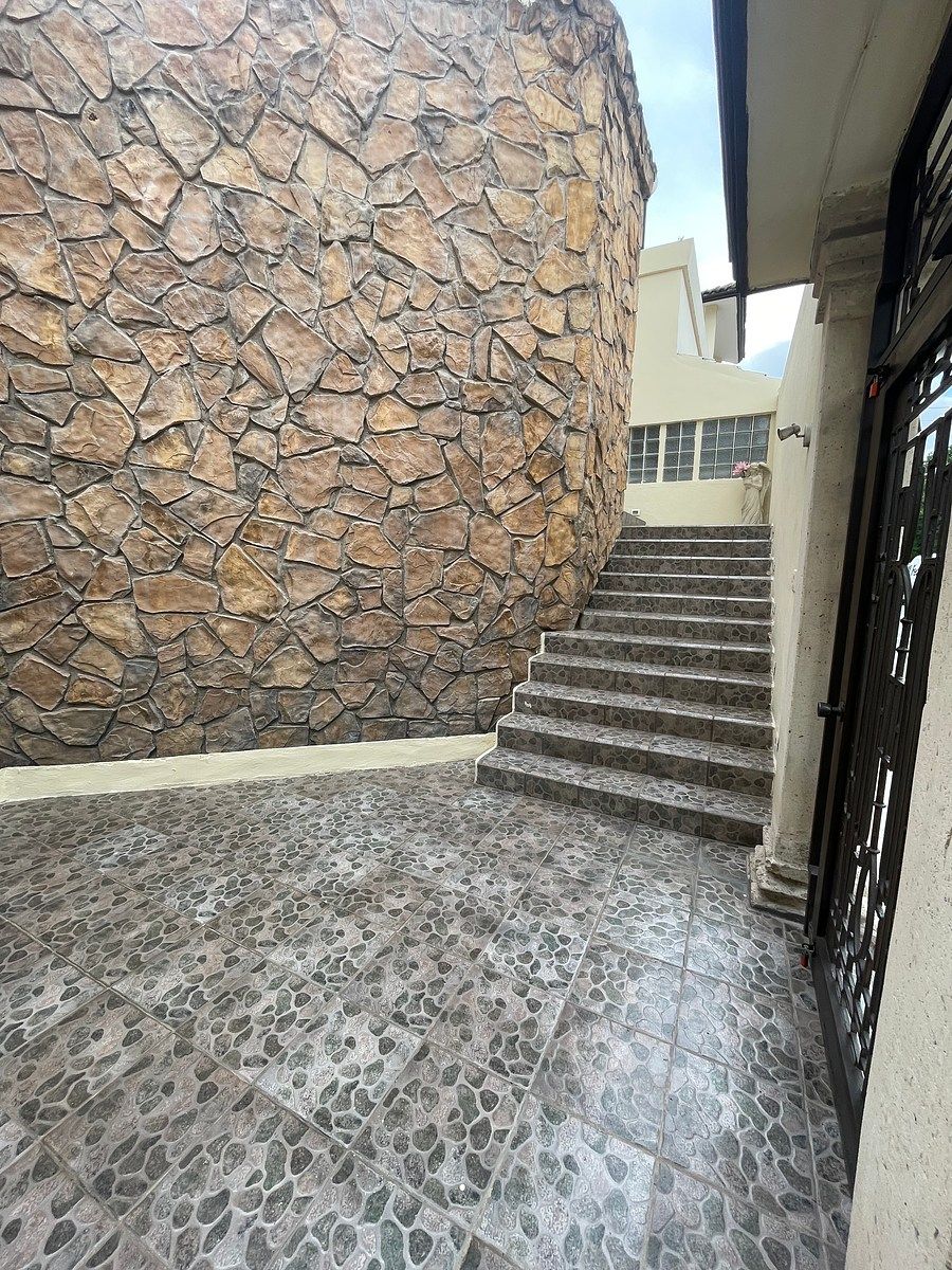 Casa em Fuentes del Valle, San Pedro Garza García, foto 3 de 39