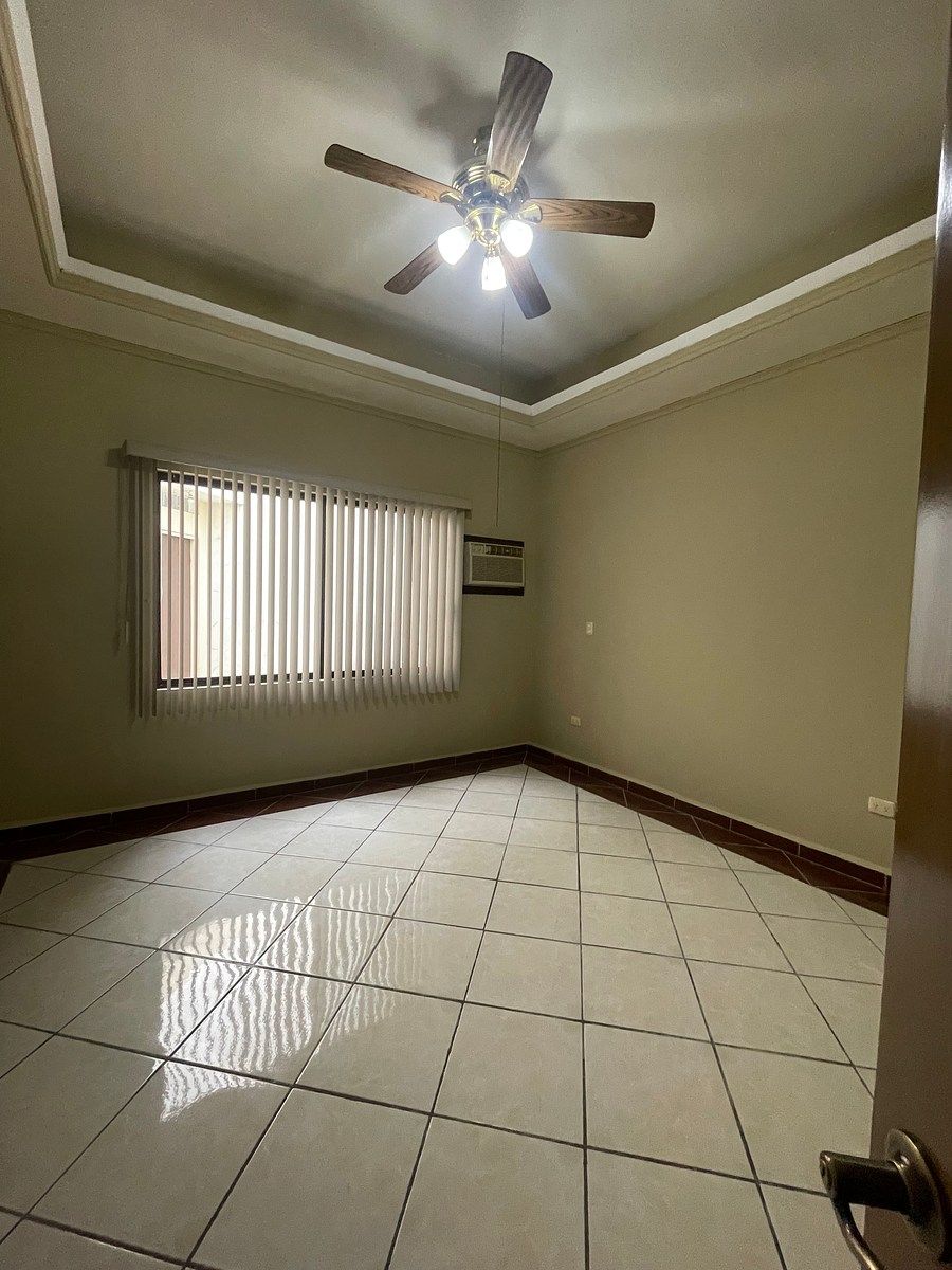 Casa em Fuentes del Valle, San Pedro Garza García, foto 18 de 39