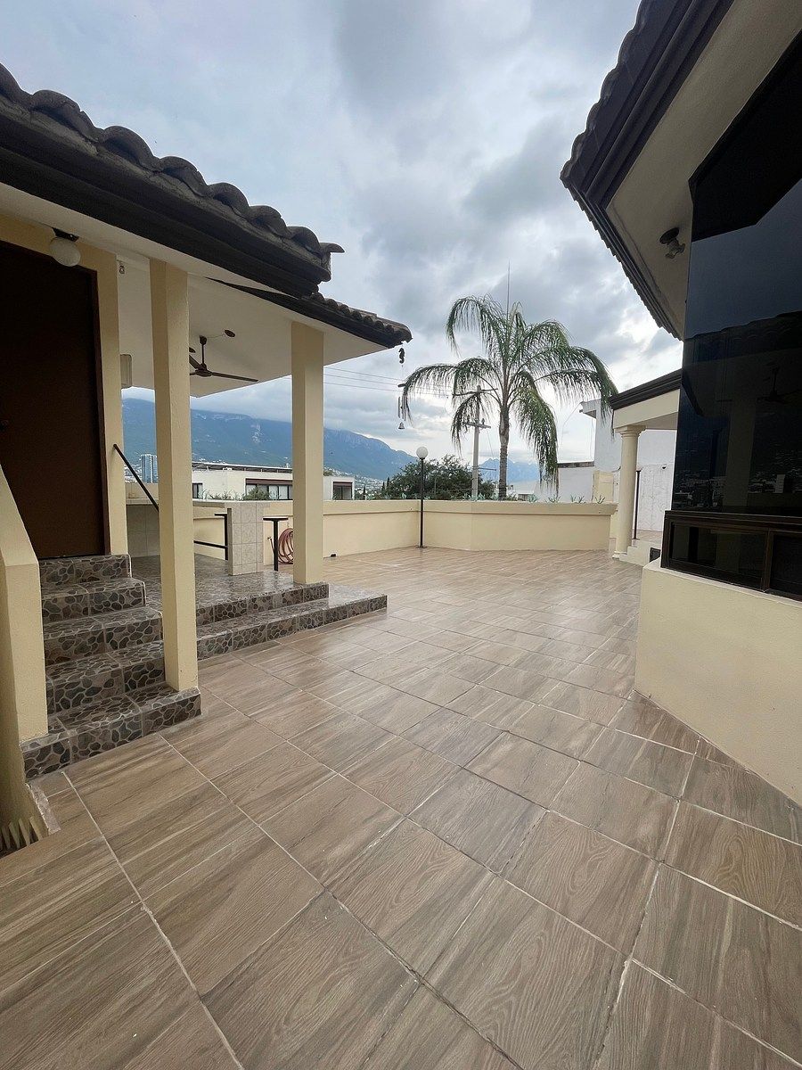 Casa em Fuentes del Valle, San Pedro Garza García, foto 34 de 39