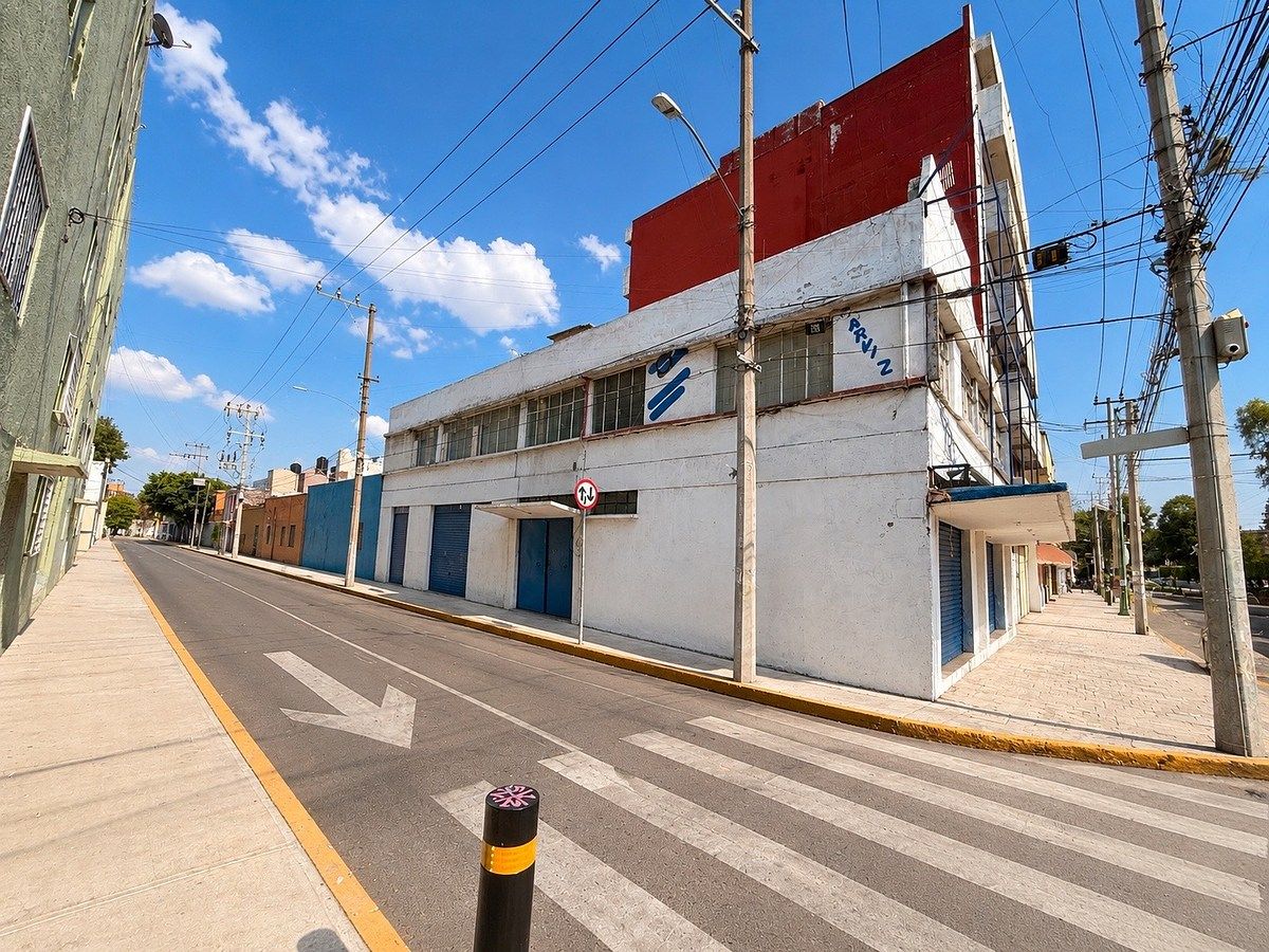 Local comercial en Santa Maria Malinalco, Azcapotzalco, foto 3 de 21