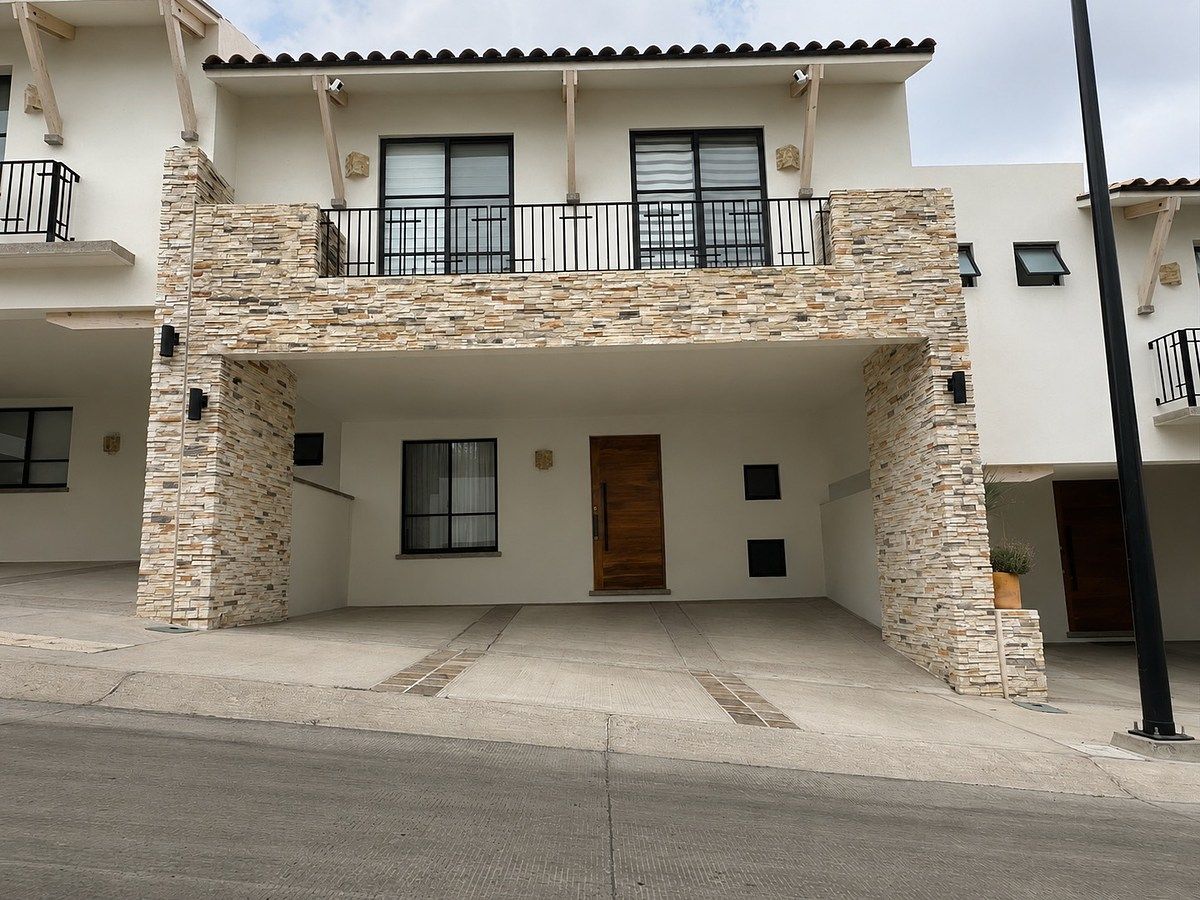 Casa en Lombardía Residencial, León, foto 17 de 28
