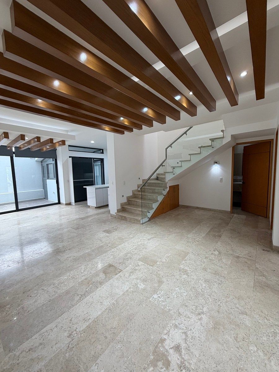 Casa en Valle Real, Zapopan, foto 2 de 27