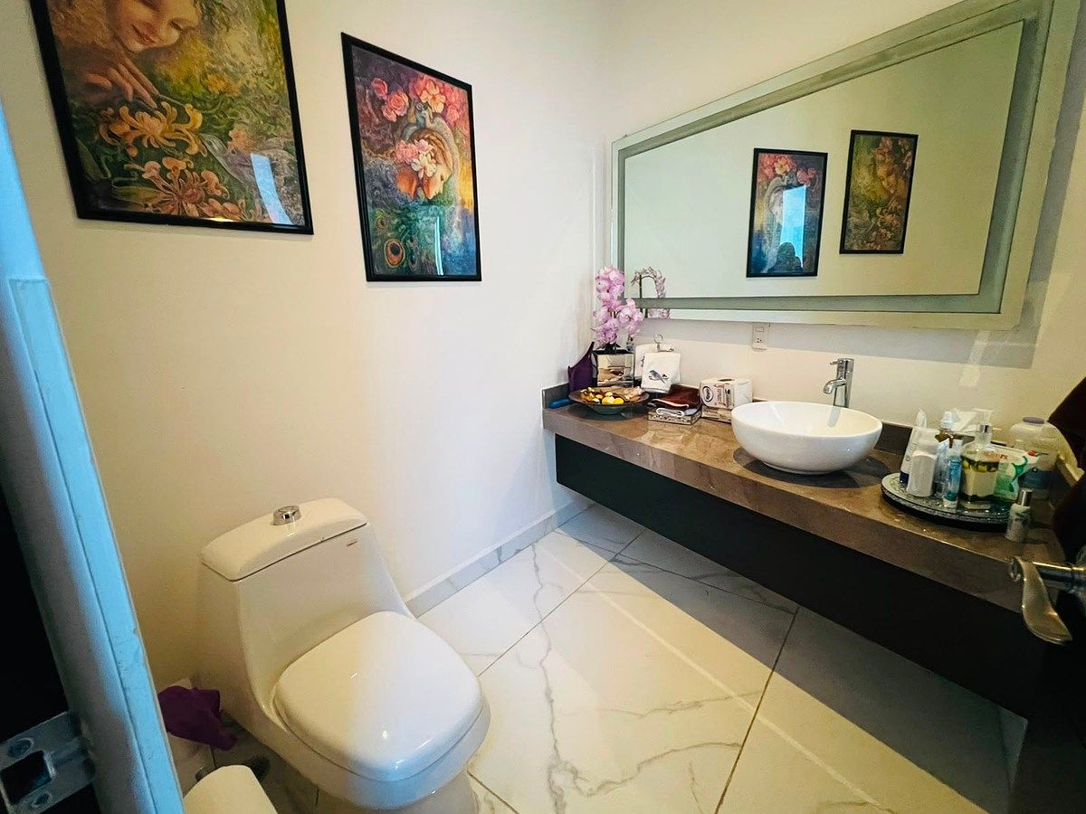 Casa em La Rioja Privada Residencial, Monterrey, foto 18 de 31