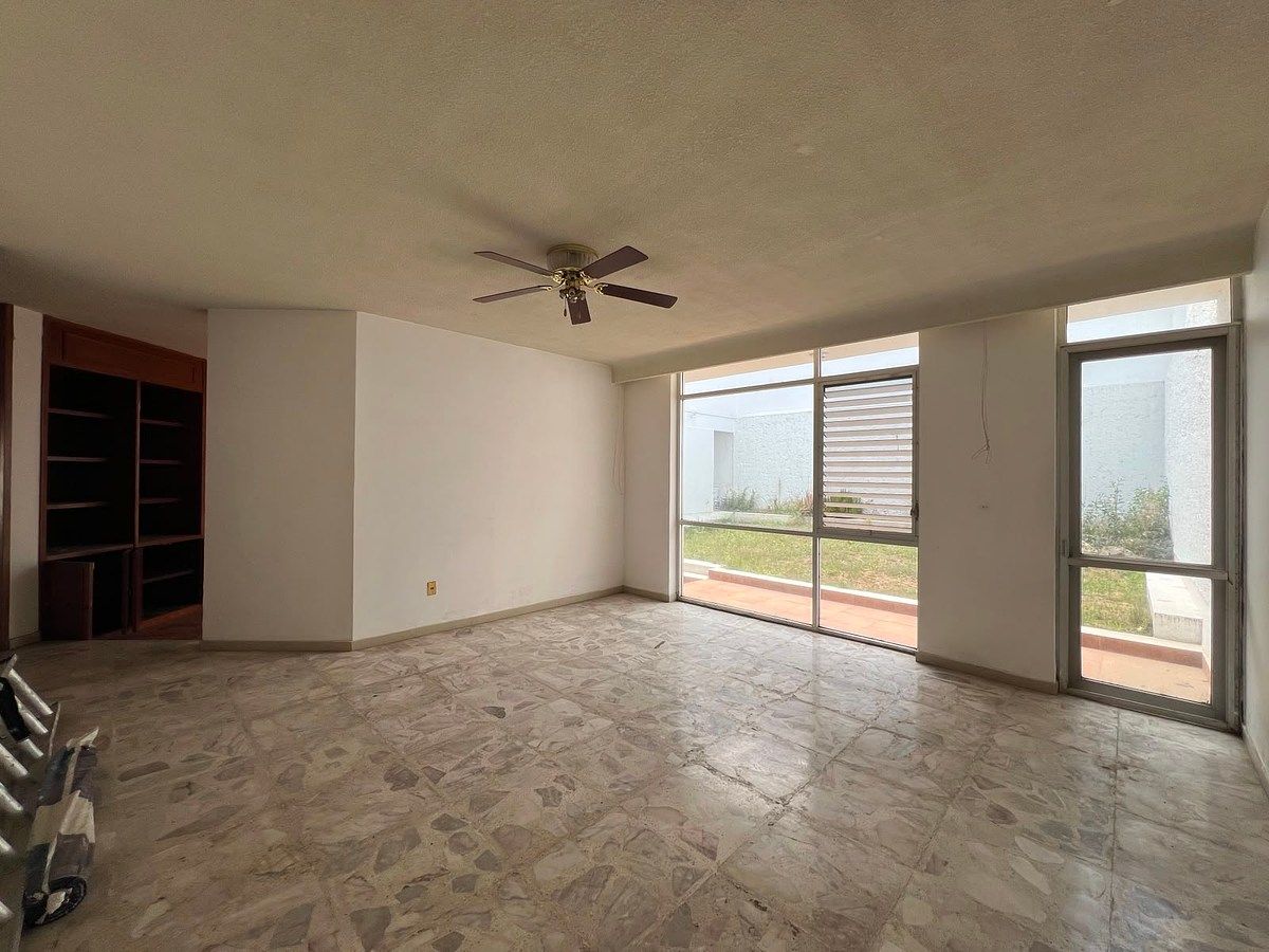 Casa em Ciudad Bugambilia, Guadalajara, foto 3 de 22
