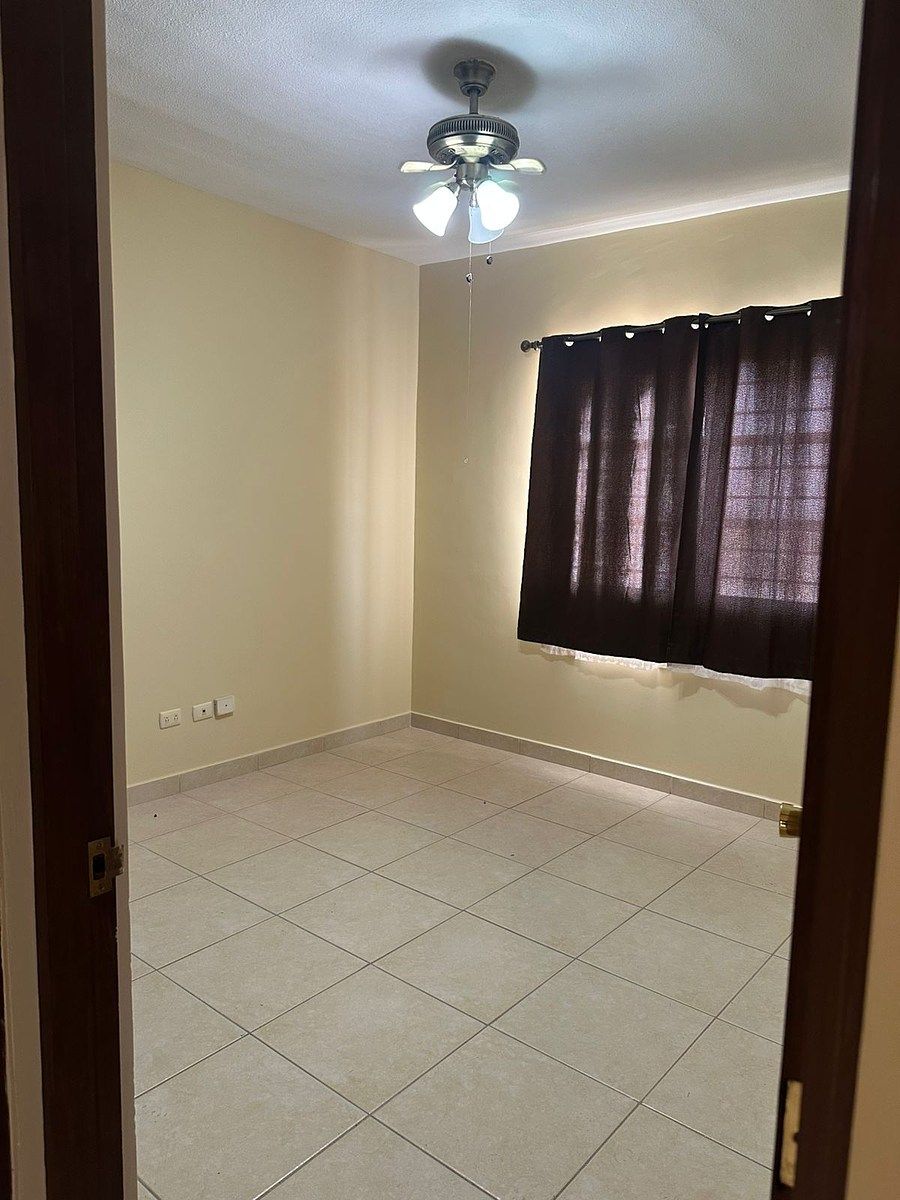 House in Bosques del Contry, Guadalupe, photo 4 of 10