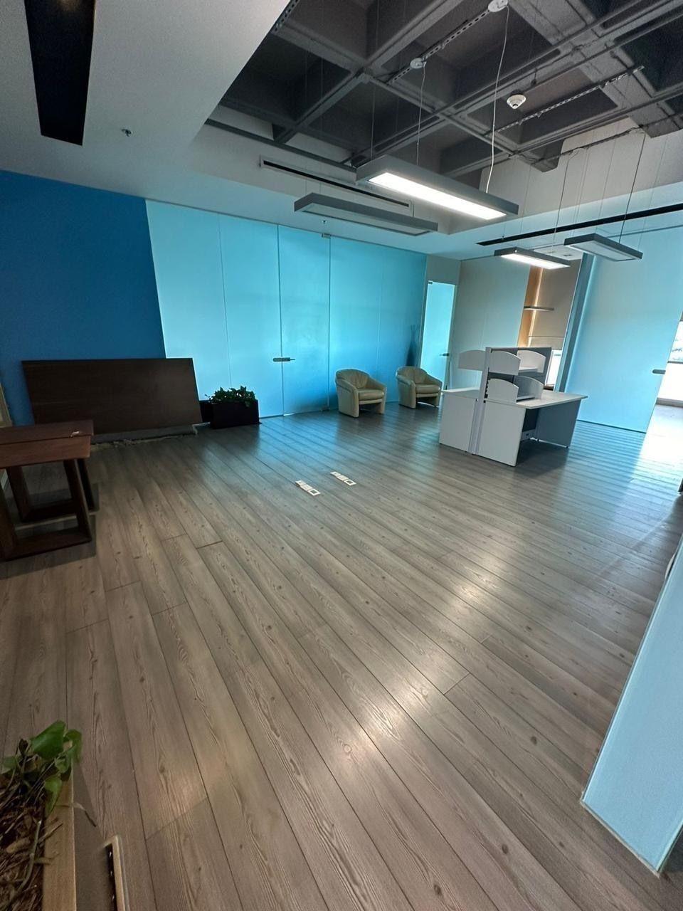 Sala Comercial em Zona Valle Oriente, San Pedro Garza García, foto 3 de 7